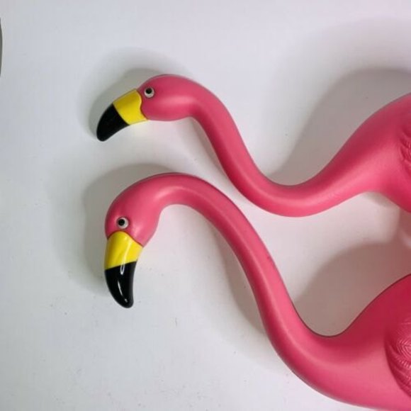 2 Vintage PINK PLASTIC FLAMINGO 20 Inch Blow Mold Yard Decor Garden Lawn - Picture 10 of 12